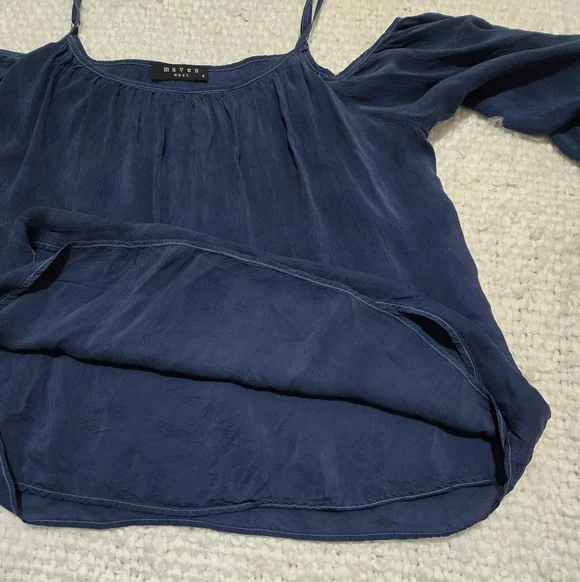 ​Maven West Navy Blue Cold Shoulder Blouse Ruffle Bell Sleeve Size Small NWT